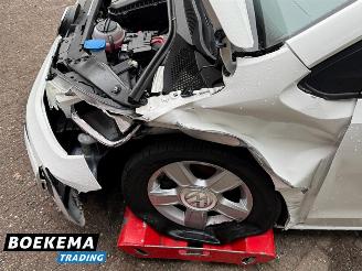 Volkswagen Up! 1.0 Move up! Airco DAB LMV 5-Deurs picture 10