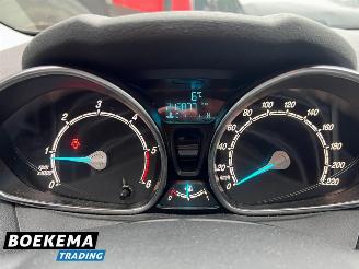 Ford Fiesta 1.5 TDCi Titanium Stoelverw. Climate PDC Trekhaak picture 15