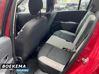 Renault Clio 1.2 TCe 101PK Special Line 5-Drs Navi Airco Trekh. picture 18