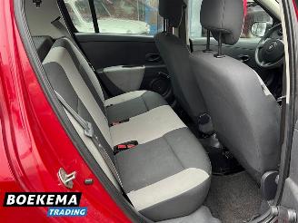 Renault Clio 1.2 TCe 101PK Special Line 5-Drs Navi Airco Trekh. picture 20