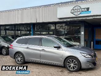 Schadeauto Peugeot 308 SW 1.2 PureTech Style Automaat Navigatie PDC Cruise Trekhaak 2015/5