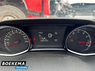 Peugeot 308 SW 1.2 PureTech Style Automaat Navigatie PDC Cruise Trekhaak picture 24