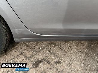 Peugeot 308 SW 1.2 PureTech Style Automaat Navigatie PDC Cruise Trekhaak picture 14