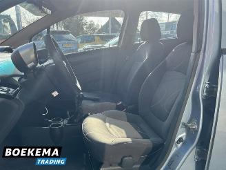 Chevrolet Spark 1.2 16V LTZ Navigatie Airco picture 17