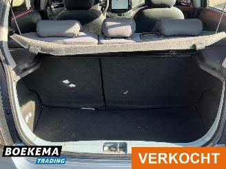 Chevrolet Spark 1.2 16V LTZ Navigatie Airco picture 19