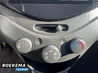 Chevrolet Spark 1.2 16V LTZ Navigatie Airco picture 26
