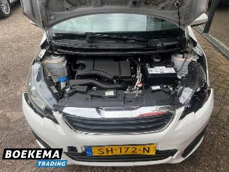 Peugeot 108 1.0 e-VTi Active Airco 5-Deurs picture 10