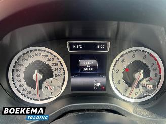 Mercedes A-klasse 180 Ambition AMG Automaat Navigatie Clima picture 23