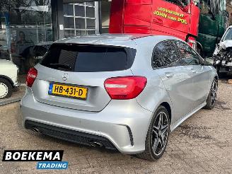 Mercedes A-klasse 180 Ambition AMG Automaat Navigatie Clima picture 2