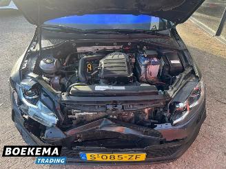 Volkswagen Golf 1.0 TSI R-Line DSG Navigatie Climate Cruise picture 6