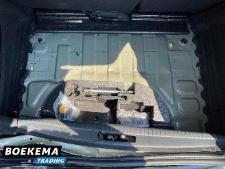 Peugeot e-208 EV Allure Pack 50 kWh Navi I-cockpit Camera Apple-Carplay picture 12