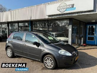 krockskadad bil auto Fiat Grande Punto 1.2 Active Airco 5-Deurs 2008/4