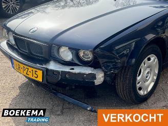 BMW 5-serie 520i Executive 6-Cilinder Airco picture 9