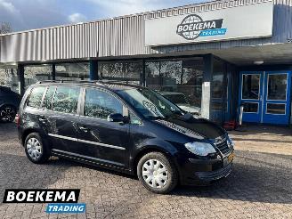 Voiture accidenté Volkswagen Touran 1.4 TSI 140PK Business Navigatie Cruise Climate 2007/5