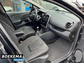 Renault Clio 0.9 TCe Expression Navigatie Airco Cruise picture 18