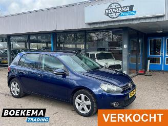 Schadeauto Volkswagen Golf 1.4 Trendline Stoelverwarming Cruise Climate 2010/3