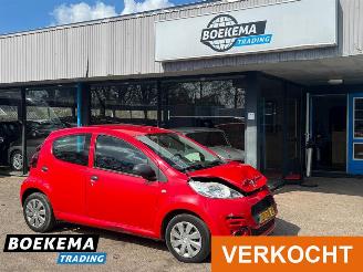 Schadeauto Peugeot 107 1.0 Access Airco 5-Deurs 2012/11