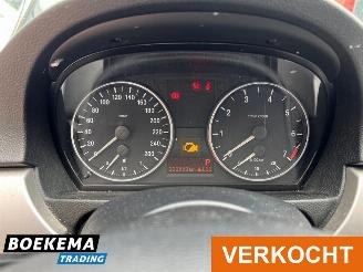BMW 3-serie 318i High Executive Automaat Navigatie Xenon picture 14