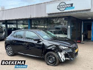 Vaurioauto  passenger cars Peugeot e-208 EV Active 50 kWh Apple-Car Cruise PDC 2024/4