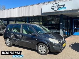 krockskadad bil auto Renault Grand-scenic 1.6-16V Business Line 7-Persoons Climate Cruise 2006/9