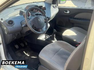 Renault Twingo 1.5 dCi Collection Airco Cruise picture 6