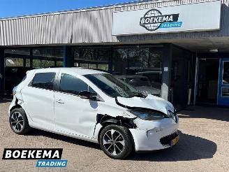 Voiture accidenté Renault Zoé R110 Life Carshare 52 kWh Koopaccu! 2020/6