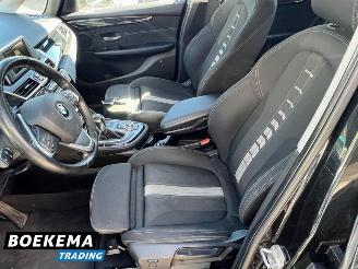 BMW 2-serie 218d Active Tourer Sport Automaat Keyless Navigatie picture 9