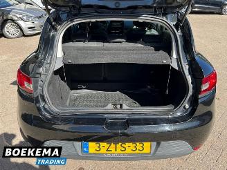 Renault Clio 0.9 TCe Expression Navigatie Airco picture 13
