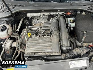 Volkswagen Golf 1.4 TSI Highline DSG Panorama Virtual Stoel/Stuurverw Massage Camera Trekhaak picture 9