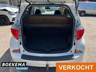 Toyota Verso S 1.3 VVT-i Dynamic Automaat JBL Navigatie Camera Climate Glazen-Dak picture 15