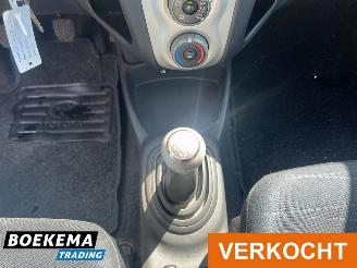 Toyota Yaris 1.3 VVTi Sol Airco 5-Deurs Trekhaak picture 20