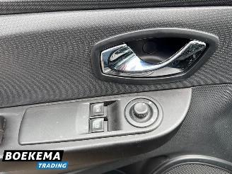 Renault Clio 1.2 Authentique Navigatie Climate Cruise picture 14