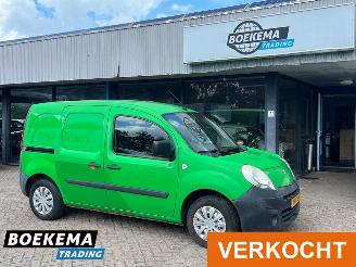 krockskadad bil bedrijf Renault Kangoo 1.5 dCi 110 Navigatie Schuifdeur Airco Cruise PDC Trekhaak 2012/5