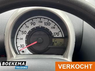 Peugeot 107 1.0 12V XR Airco 5-Deurs picture 18
