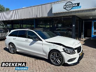 krockskadad bil auto Mercedes C-klasse 250 CDI 4MATIC Edition 1 AMG Panorama Burmester Luft 360-Camera 2016/11