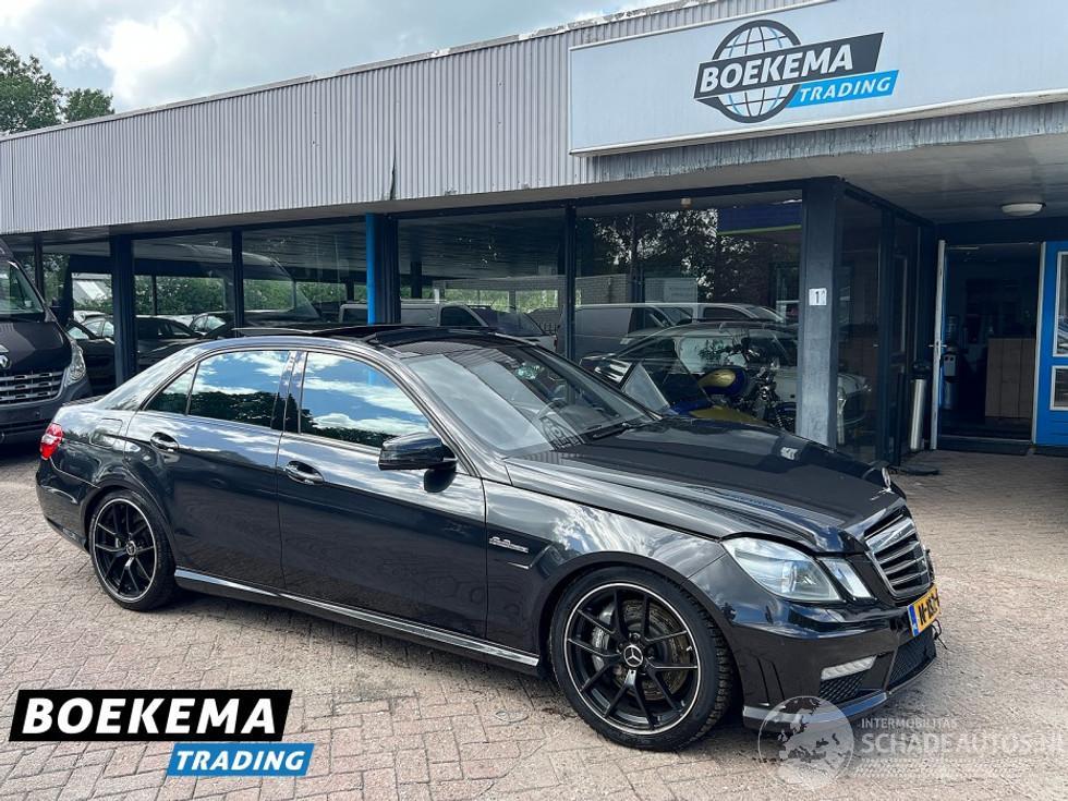 Mercedes E-klasse 63 AMG 525PK Panorama Keyless Memory Harman Kardon Nachtzicht