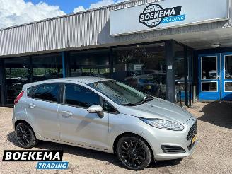 Coche accidentado Ford Fiesta 1.5 TDCi Style Lease Navigatie Cruise Airco 5-Deurs 2016/1