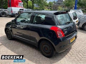 Suzuki Swift 1.3 Base Airco 3-Deurs picture 3