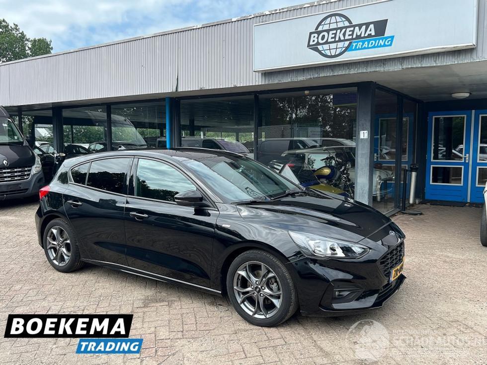 Ford Focus 1.0 EcoBoost ST Line Winterpakket Navi Clima Cruise