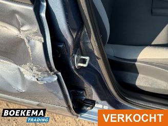 Renault Clio 1.2 TCe Special Line Navigatie Airco picture 9