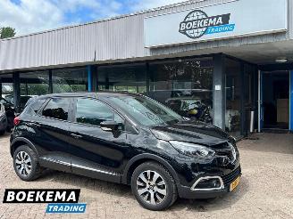 uszkodzony samochody osobowe Renault Captur 0.9 TCe Dynamique Climate Stoelverwarming Cruise 2015/10