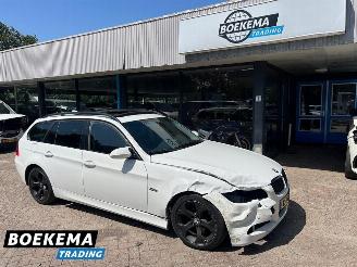 occasione autovettura BMW 3-serie 330xd Dynamic Exe Automaat Panorama Climate Cruise Navigatie 2006/10