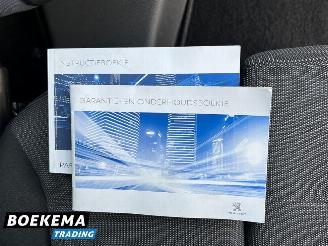 Peugeot Partner 120 1.6 VTi 98 Pro Navigatie Camera Airco Schuifdeur picture 25