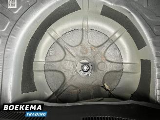 Alfa Romeo MiTo 1.4 Distinctive Clima Navi Elektrische Ramen picture 10
