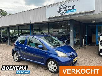 skadebil auto Toyota Aygo 1.0-12V + Automaat Airco Leer 2008/9