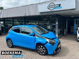 Vaurioauto  passenger cars Toyota Aygo 1.0 VVT-i x-first Cruise-Control Arico 2018/6