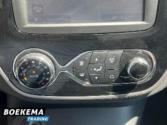 Renault Captur 0.9 TCe Authentique Stoelverwarming Navi Cruise picture 30