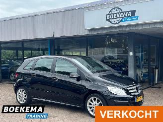 Coche accidentado Mercedes B-klasse 160 Business Class Stoelverwarming Navi Trekhaak 2010/10