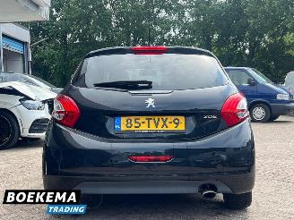 Peugeot 208 1.6 VTi 120PK Allure Stoelverwarming Navi Clima picture 6
