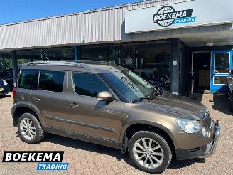 damaged passenger cars Skoda Yeti 1.8 TSI Ambition 4x4 Navi Trekhaak Airco 2010/2
